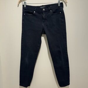Banana Republic Women's Skinny Premium Denim in Black and Size 27